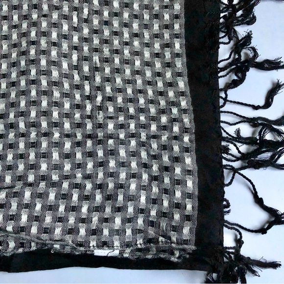 NEW APT 9 Scarf Fringe Black Women’s - Picture 3 of 15
